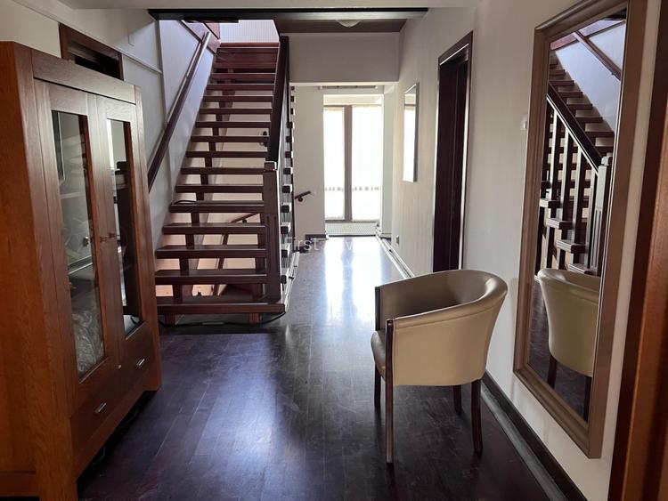 Vilă spațioasă P+1+M, teren 816 mp – Cocani, Crevedia |Ideal rezidență sau firma - 11