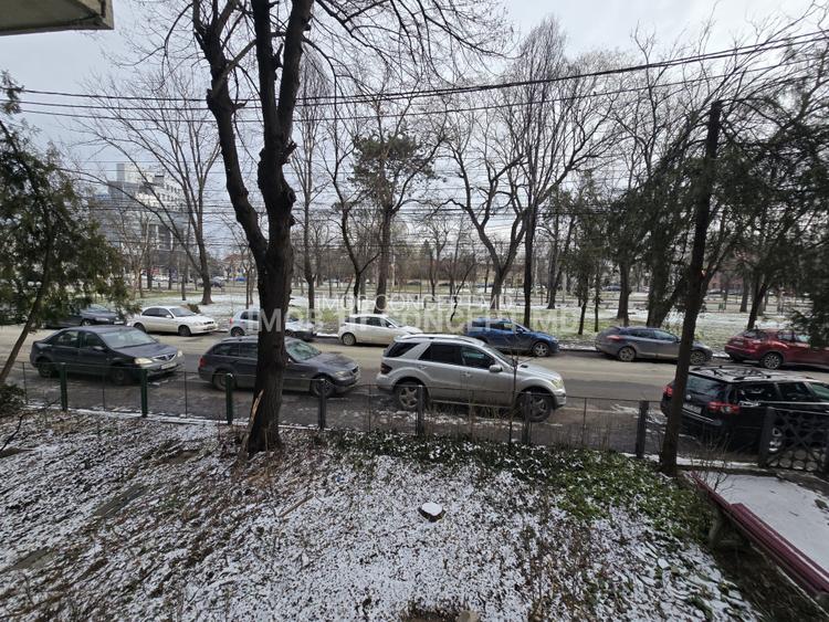 VANZARE PARTER cu 2 camere PE BULEVARD, in Ploiesti - 20