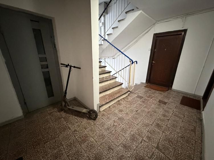Titan 3 Camere Bloc 1978 Reabilitat 1 Min IOR 6 Min Metrou 1 Min Scoala Hamburg - 17