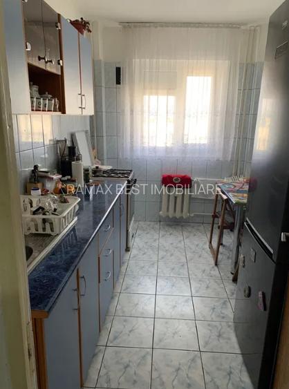 Dristor Rond Baba Novac -  5 minute metrou - 6