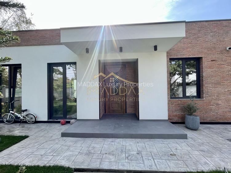 Vila cu 5 camere // * 565 mp gradina* // Tunari - 40