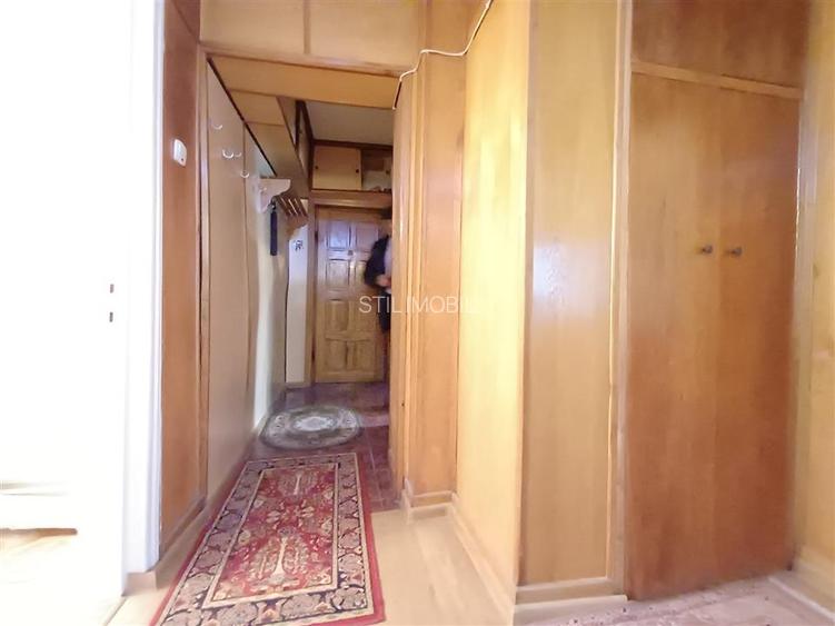 Apartament 3 Camere Decomandat - Blv Independenței- 550 euro - 11
