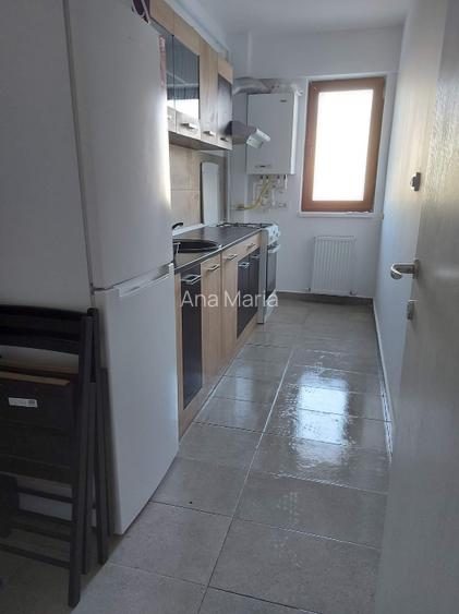 închiriez apartament cu o camera  - 3