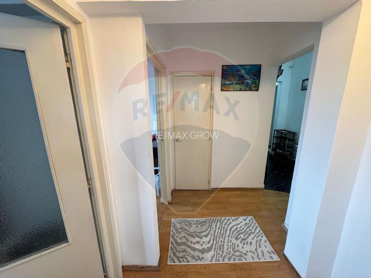 Apartament de vanzare - 4 camere- decomandat-Bistrita Lac - 12