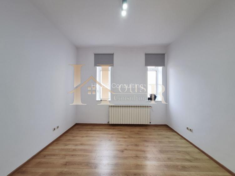 LANGA PUNCTELE CARDINALE. IDEAL PENTRU BIROU. - 8