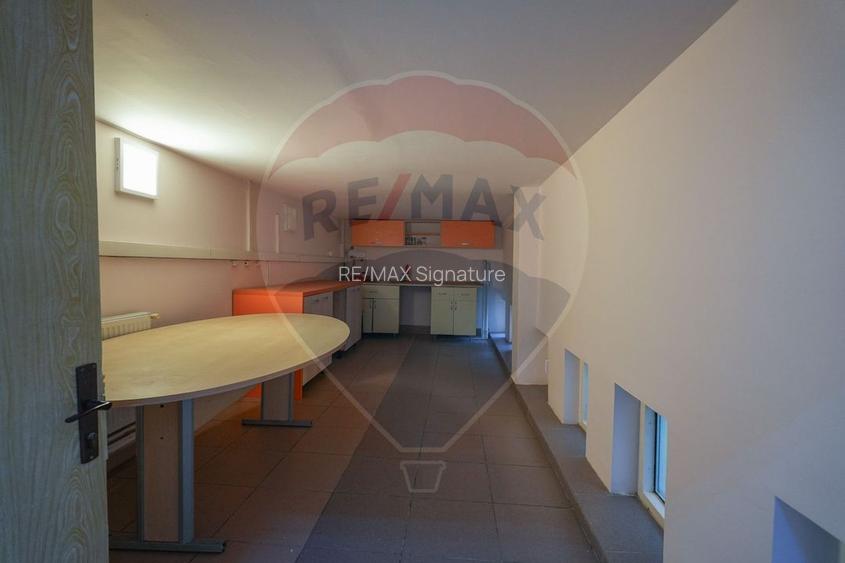 De Inchiriat Spațiu de birouri de 258mp în zona Baba Novac- Dristor - 17