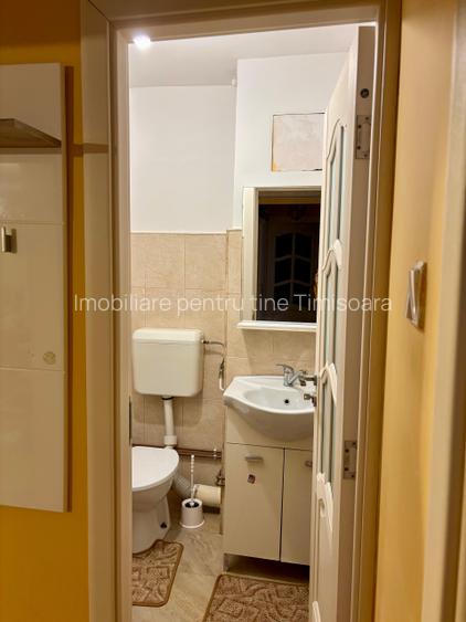Apartament 3 camere decomandat Dambovita vedere pe doua parti etaj 3 amenajat - 9