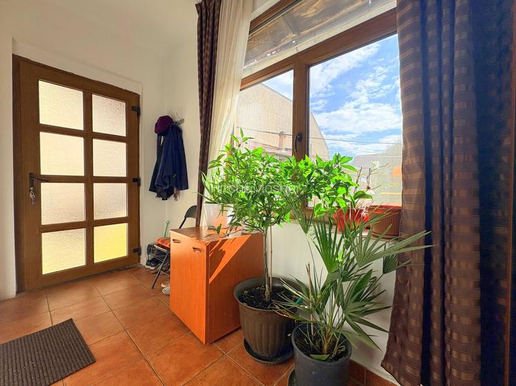 Apartament cu 3 camere, spatios, renovat - zona Odobescu - 11