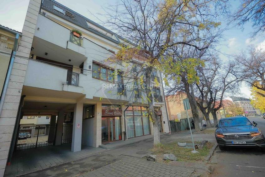 Apartament cu 3 camere de vânzare în zona Ultracentral - 16