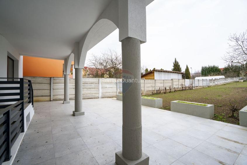 De vânzare casă cu 5 camere, teren 1000 mp Oncea, Calea Bihorului - 28