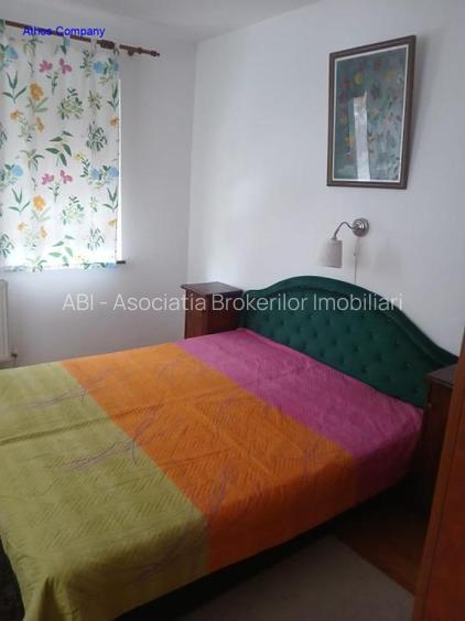 Grasoniera Podul Grand la curte la 350 euro - 2