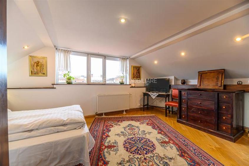 Descopera eleganta istorica si calatoreste in timp, in inima Brasovului - 16