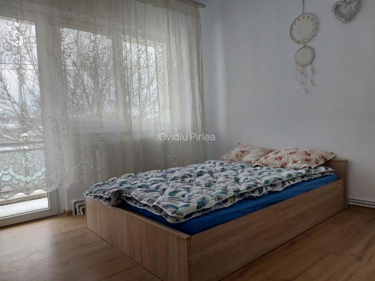 De vanzare apartament cu 3 camere, Petrosani. - 4