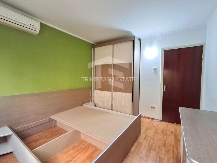 Apartament 3 camere decomandat | Locație excelentă | Bd. Chișinău 21 - 12