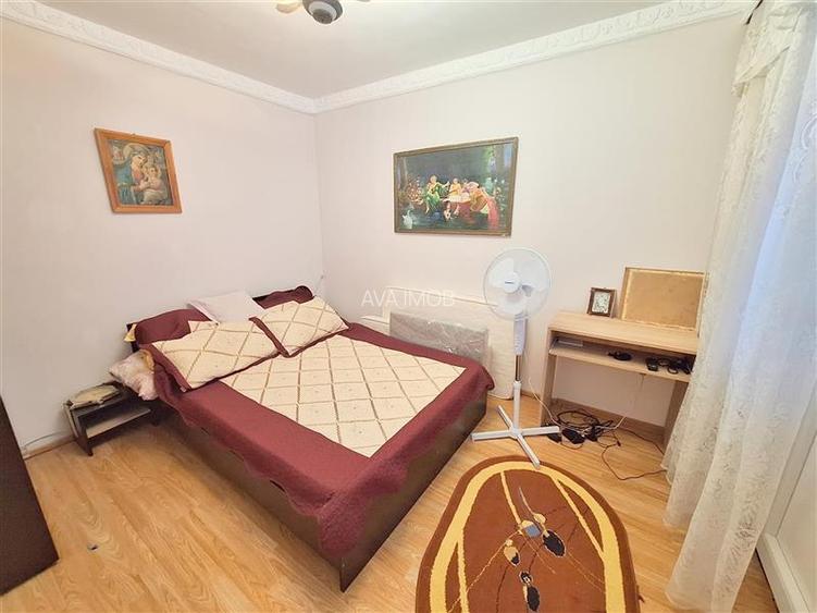 Apartament 2 camere, mobilat si utilat, etaj 2, zona Cora - 13