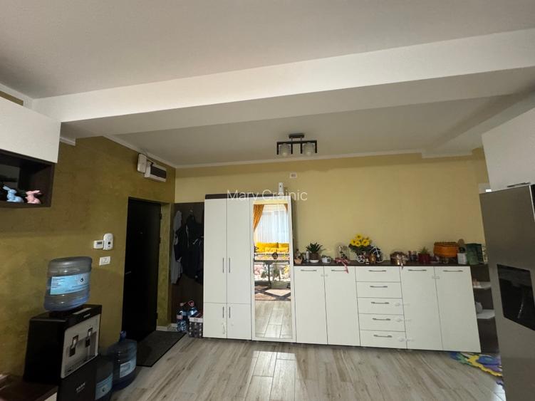 Direct de la proprietar-  ap .3 camere   NEGOCIABIL - 5