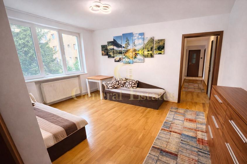 Apartament 4 camere | Etaj 1 | Centrul Civic – locatie excelenta - 2