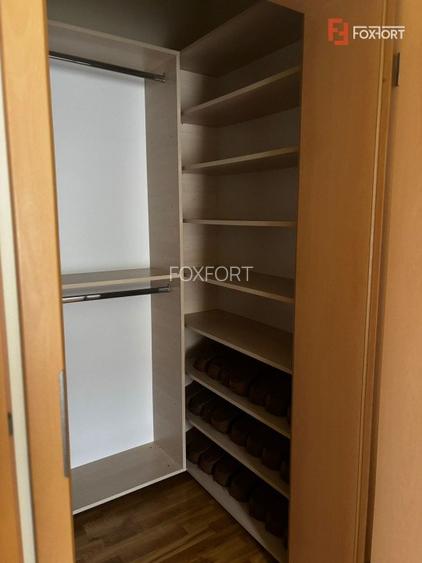 Apartament de vanzare 3 camere decomandat,  Dumbravita - 14