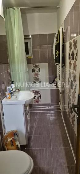 Apartament 2 camere Strada Lupeni - etaj 1/4 - 53 mp - 6