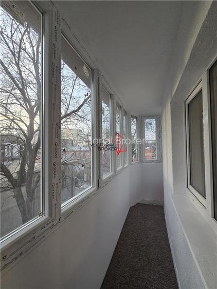 Etaj 2/10- PRIMUL CHIRIAS- Tei Facultatea de Constructii bloc reabilitat - 16