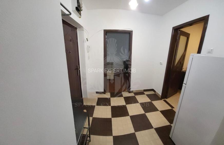 3 CAMERE // REPUBLICII //  MOBILAT SI UTILAT - 16