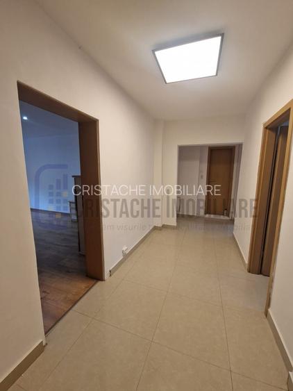Apartament renovat, bucatarie mobilata, CENTRALA PROPRIE, metrou Piata Muncii - 3