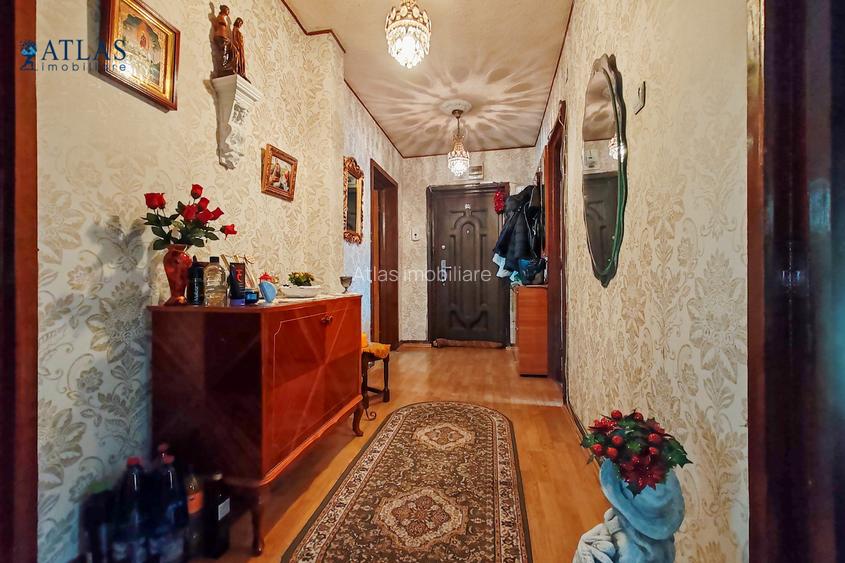 3 camere decomandat, 82 mp, balcon, beci, P/4, central, Hărmanului - 4