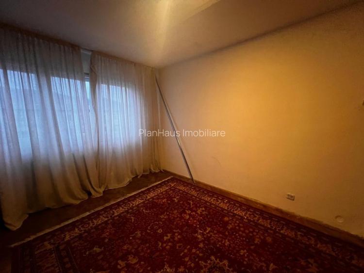 Apartament 3 camere,zona Spitalul Judetean Cuza Vodă - 3