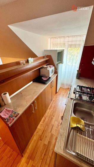 Apartament cu 2 camere semidecomandat, Spitalul Judetean