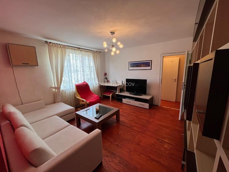 Apartament cu 2 camere semidecomandat langa Piata 700 - 12