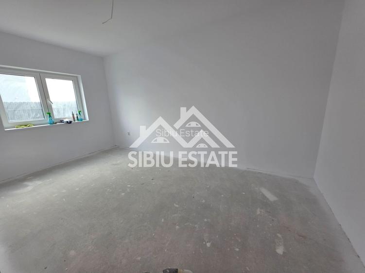Casa la cheie cu carport si terasa, Selimbar, Sibiu - 6