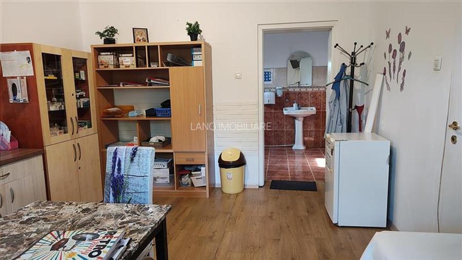 IMOBIL MULTIFUNCTIONAL IN ARADUL NOU - 13