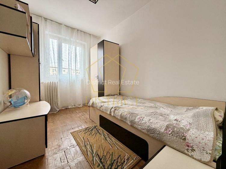 Apartament semidecomandat cu 3 camere | Etaj 2 | Girocului - 6
