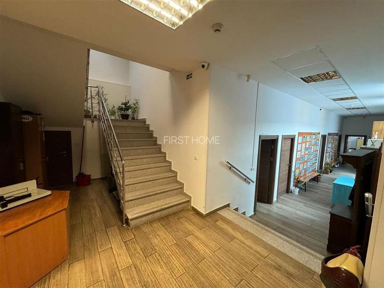 Cladire cu un aspect aparte de inchiriat in Centrul Focsaniului - 7