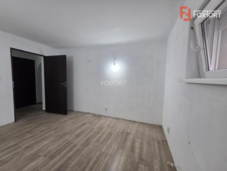 194 mp apartament de lux + 195 mp curte individuala, zona Centrala, Arad - 21