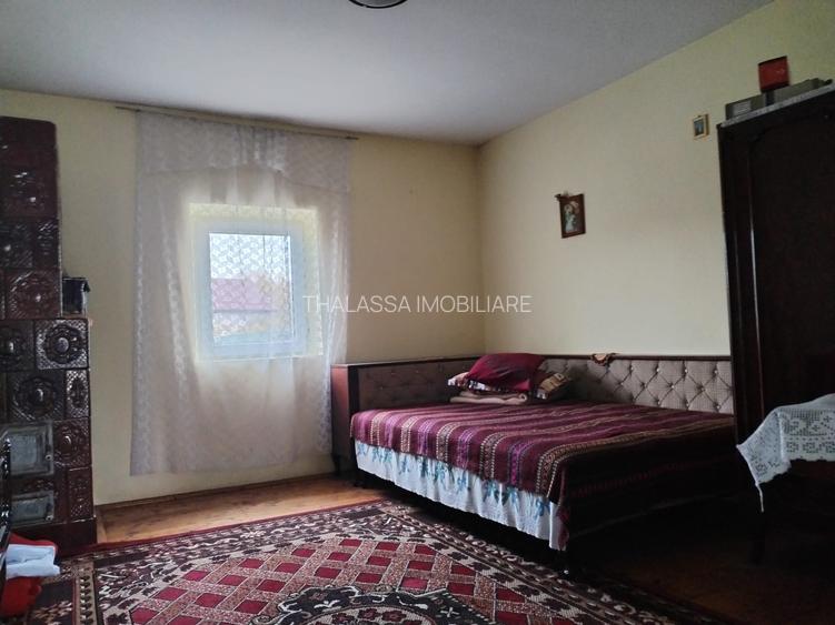 Casa cu teren -  central Segarcea - 5