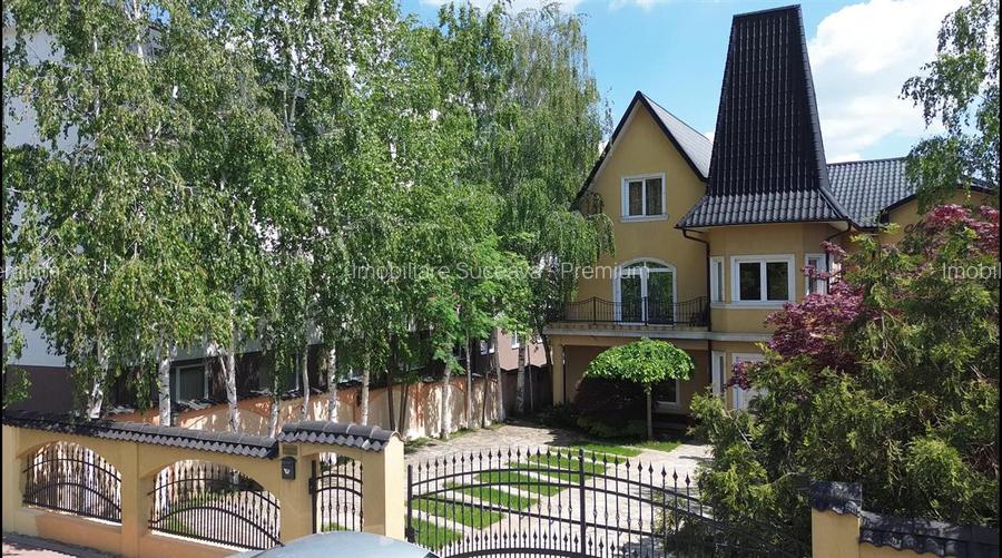 Cladire 9 camere! In oras Suceava! De vanzare! 0727817187 - 3