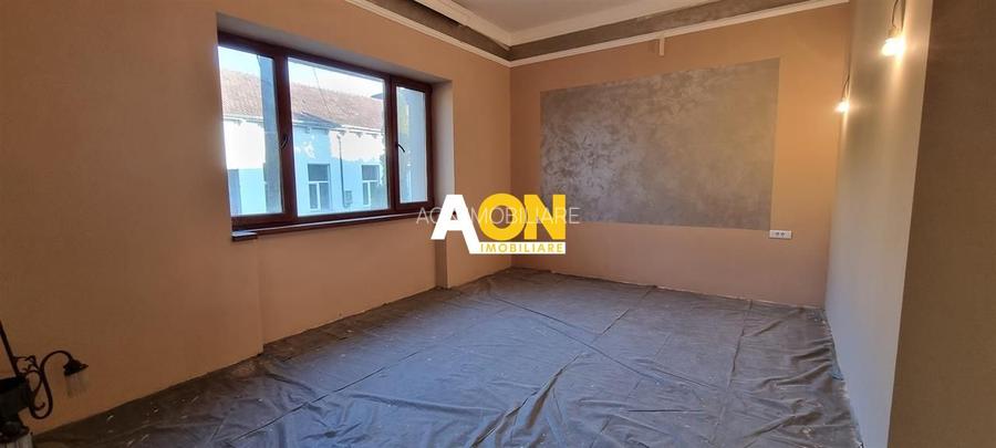 Spatiu Comercial Renovat cu Curte Interioara 7 Euro/mp - 6