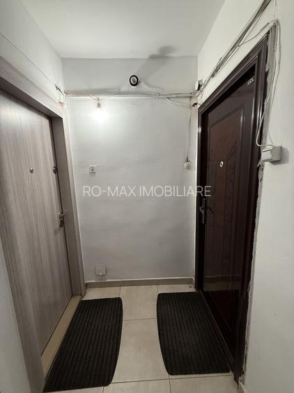 Apartament 2 camere 53,5 mp etaj 6 strada Moinesti- drumul taberei - 21