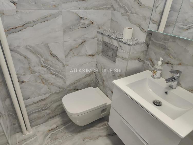 Titan - Potcoava - 5 minute Metrou - 8