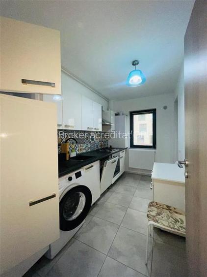 Vanzare Apartament 2 camere LUJERULUI EXIGENT PLAZA SECTOR 6 - 6