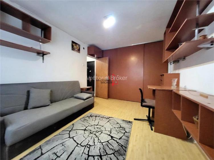 GARSONIERA DECOMANDATA / ETAJ 1 / LOCUIT SAU INVESTITIE - 2