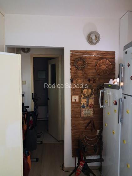 Apartament 2 camere, zona foarte buna - 6