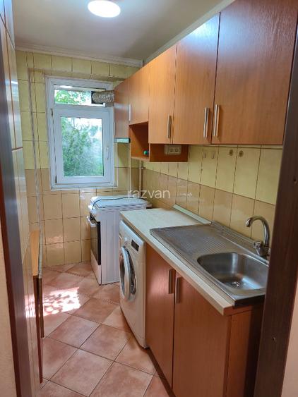 Inchiriez apart 2 camere decomandat zona Granitul Pantelimon - 3