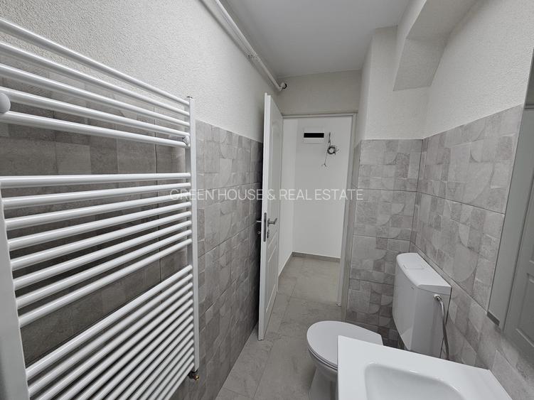 Spațiu comercial ideal pentru birouri cabinet servicii Hunedoara (zonă pietonală - 7