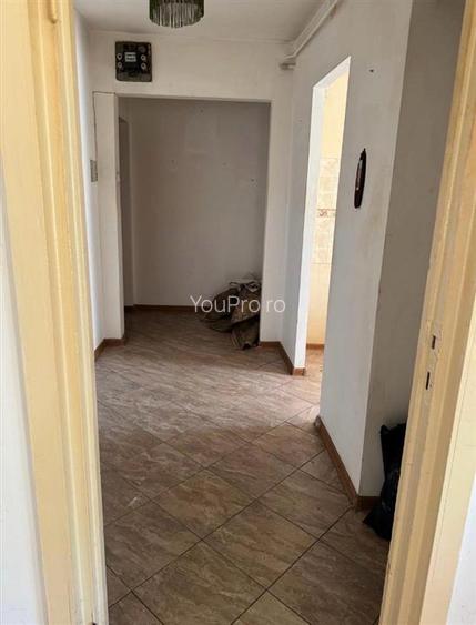 Apartament  spatios cu 2 camere  etaj 4 Ghe Lazar - 5