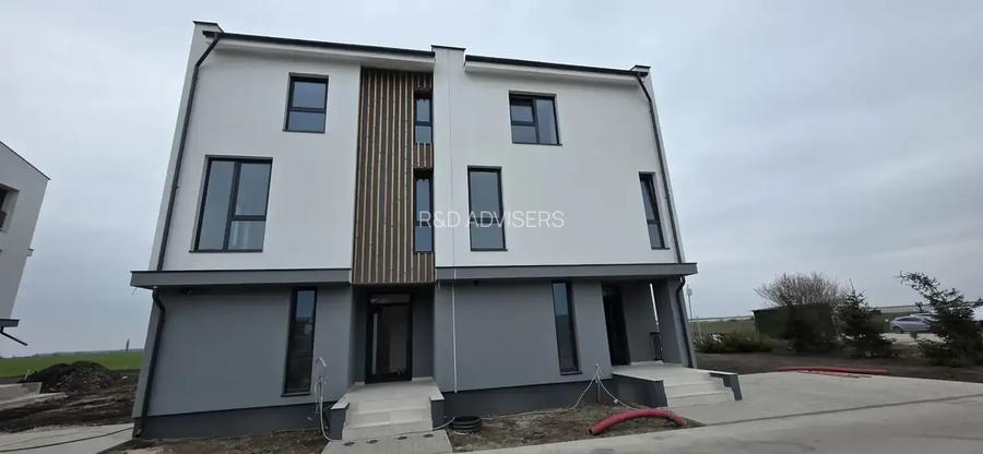 Casa 5 Camere Otopeni | Duplex | Acces Piscina | 800 m Distanta Metrou - 19