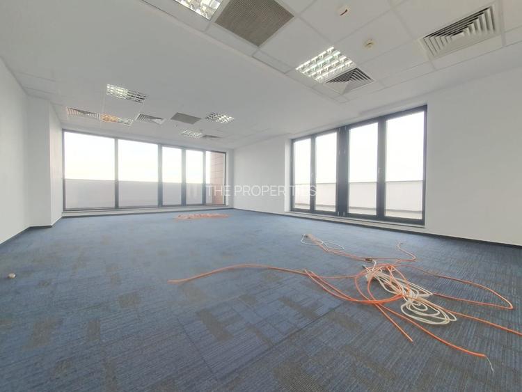 Cladire birouri in zona Izvor - 2