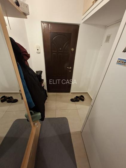 Apartament cu 2 camere, etaj 2/4, zona Alexandru cel Bun - 7