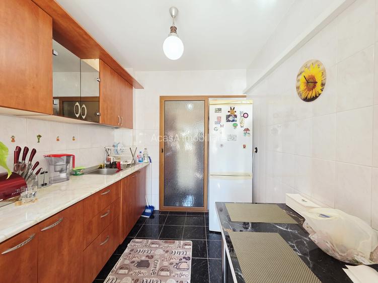 Apartament 3 camere Micro 16 cu 2 balcoane etaj 2 - 6